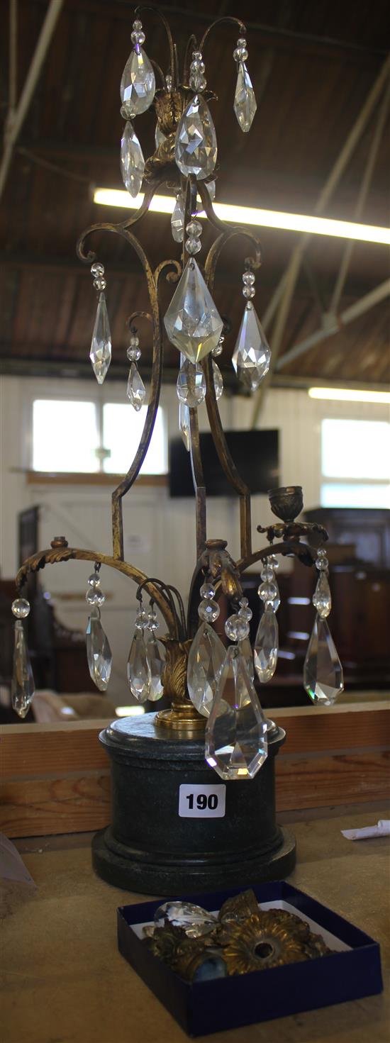 Gilt metal lustre hung candelabum(-)